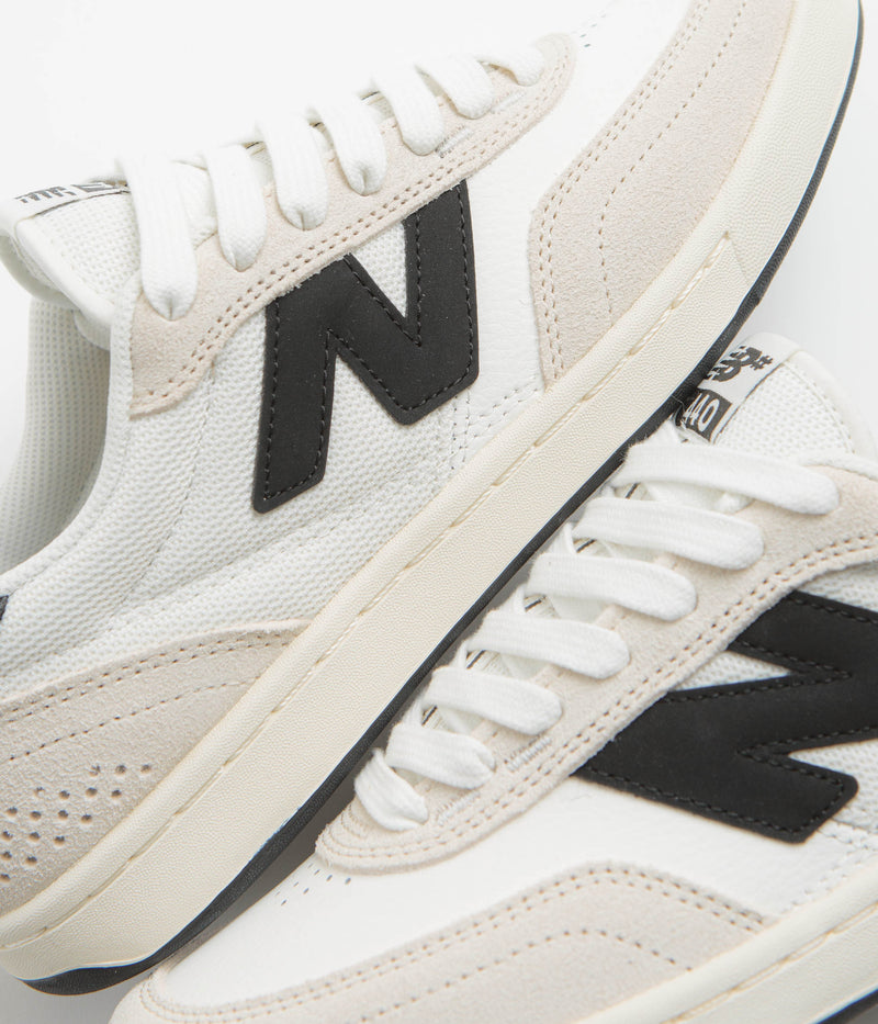 New Balance Numeric 440 V2 Shoes in Sea Salt and Black