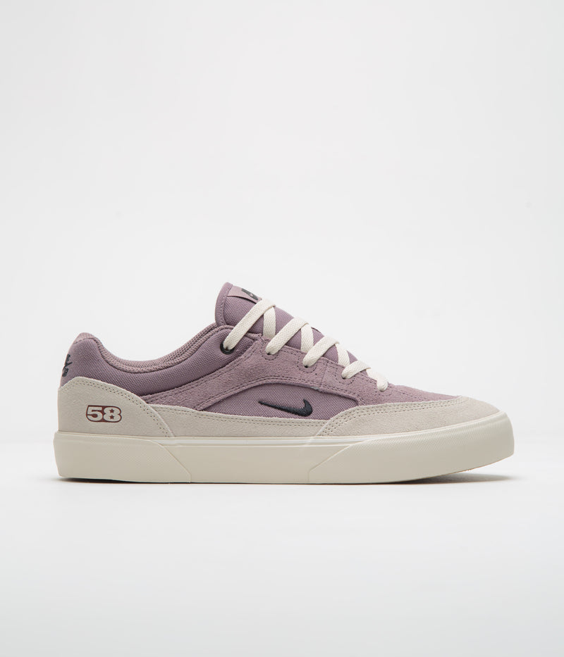 Nike SB Malor TE Shoes in Taupe Grey and Black and Light Orewood Brown - Cinnamon