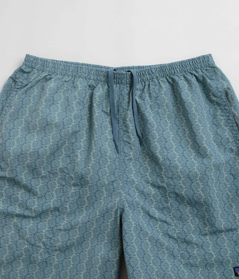 Patagonia Baggies Longs 7" Shorts in Kaleidoscope: Still Blue
