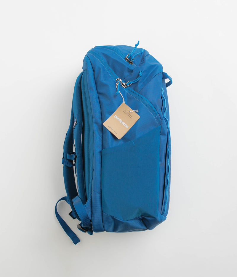 Patagonia Black Hole Backpack 32L in Endless Blue