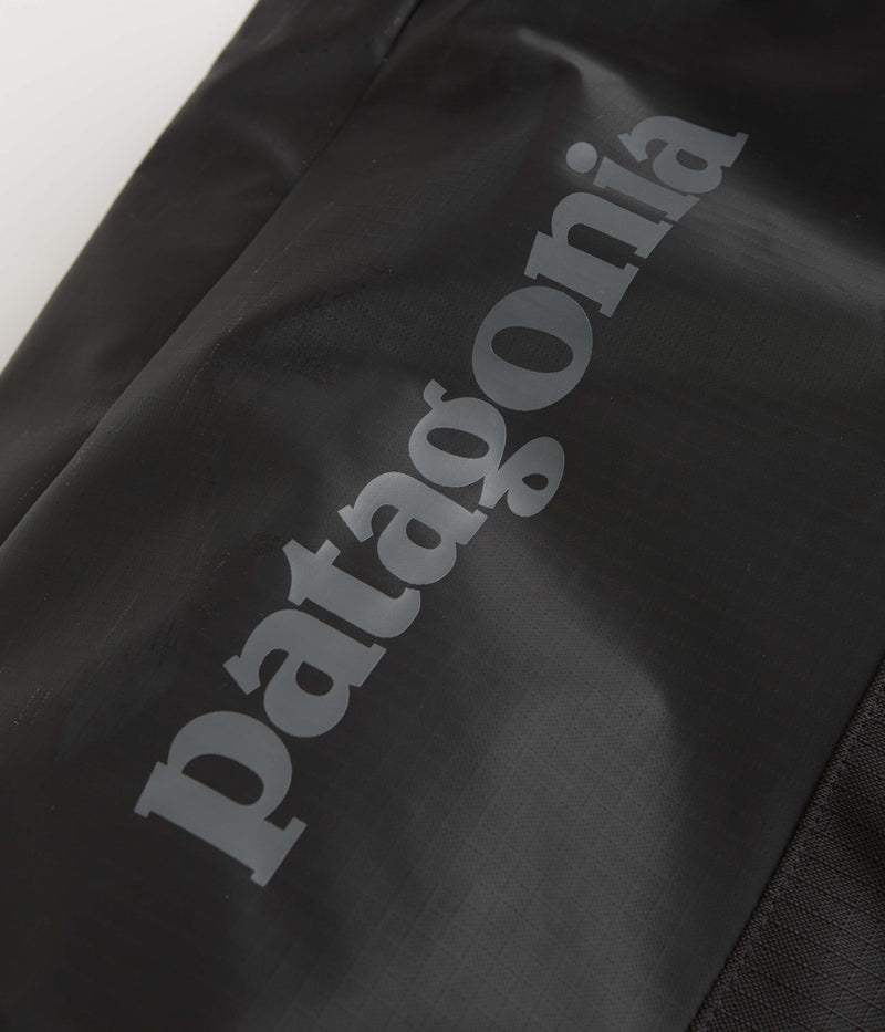 Patagonia Black Hole Duffel Bag 100L in Black