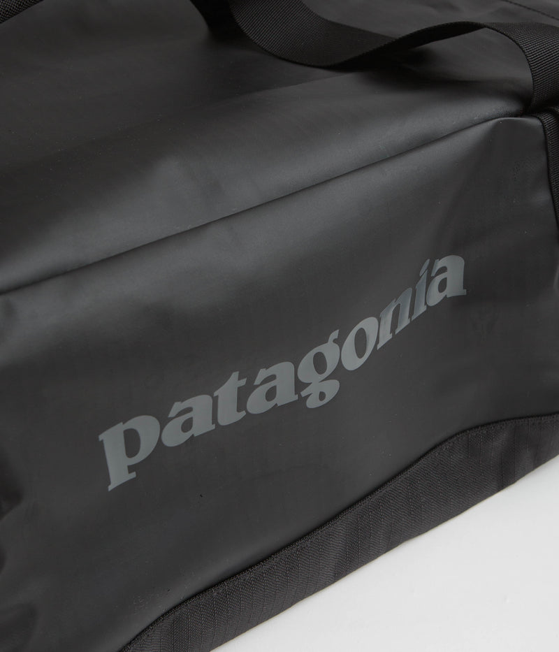 Patagonia Black Hole Duffel Bag 40L in Black and Black