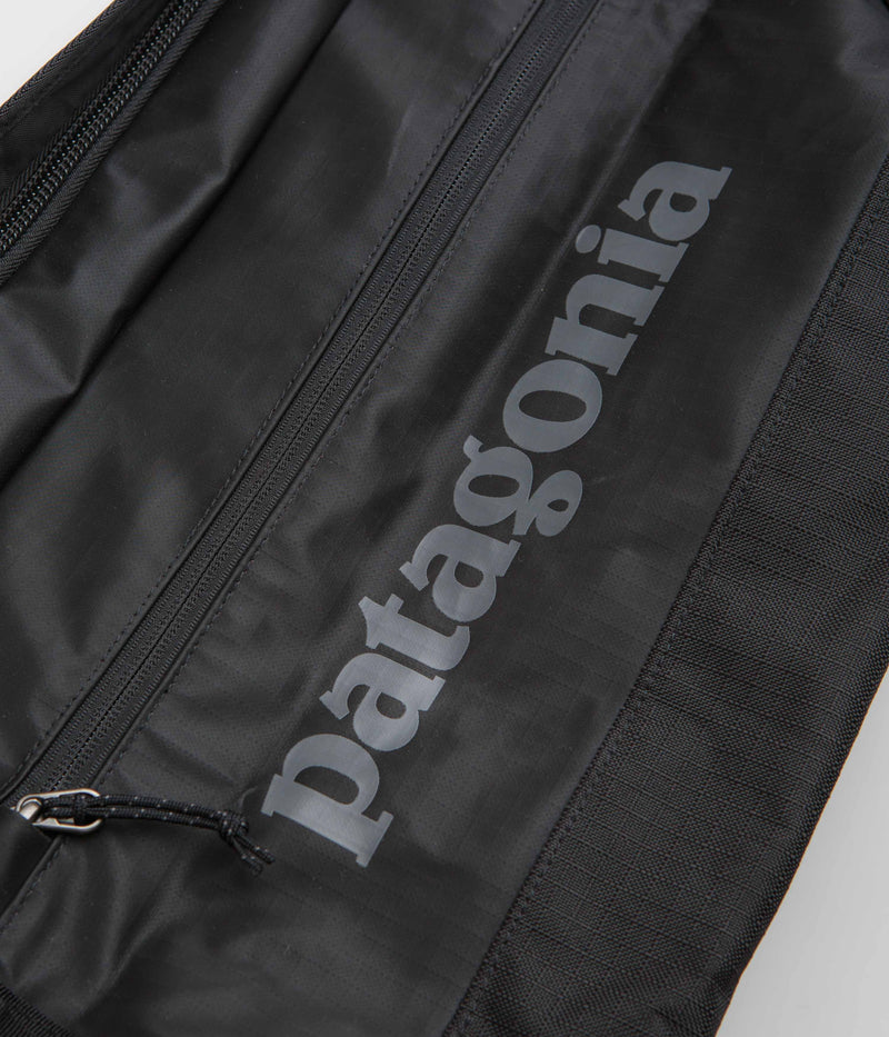Patagonia Black Hole Duffel Bag 55L in Black