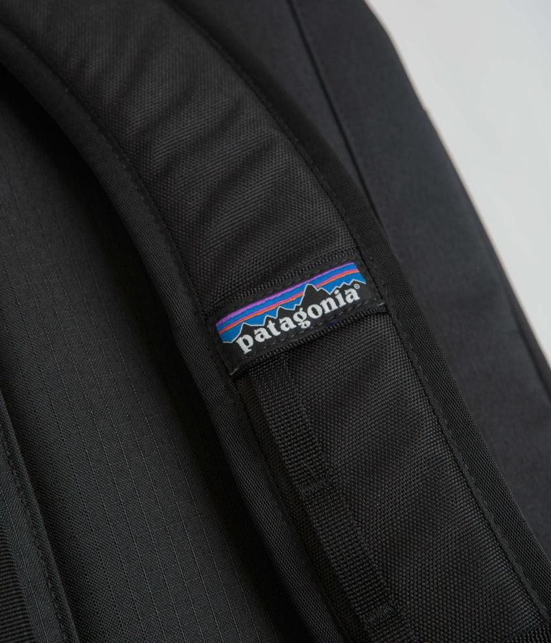 Patagonia Black Hole MLC Bag in Black and Black