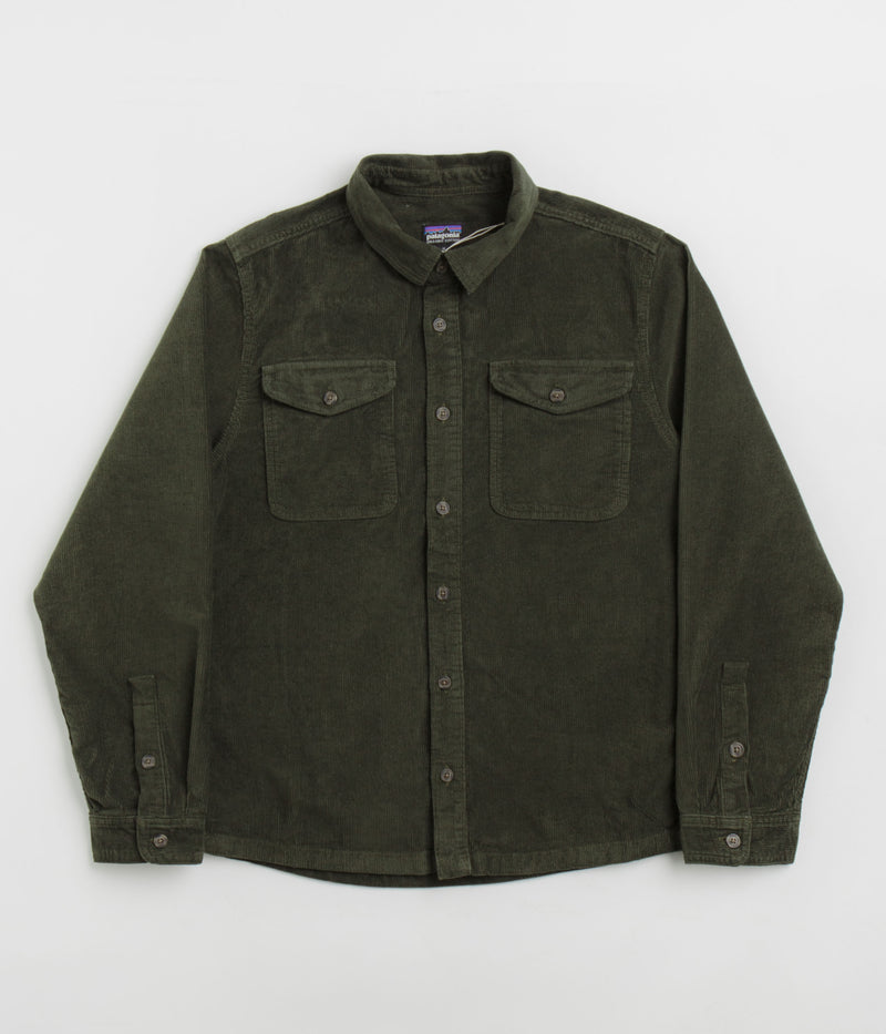 Patagonia Corduroy Shirt in Pine Needle Green