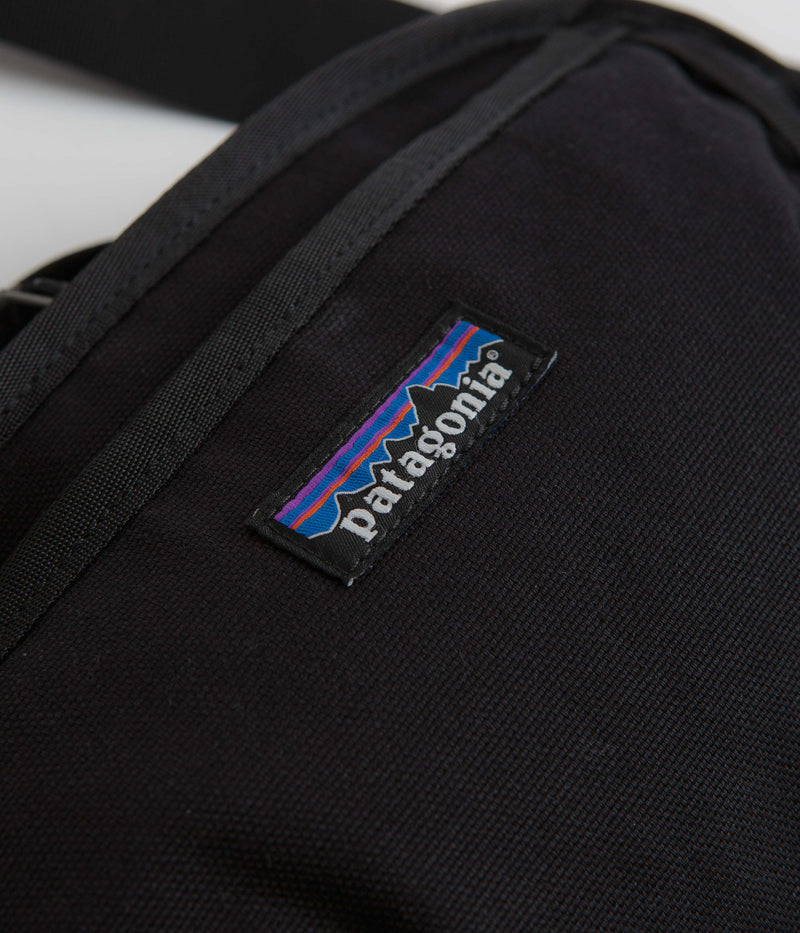 Patagonia Fieldsmith Hip Pack in Black