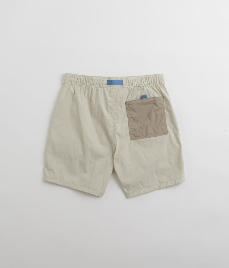 Patagonia Outdoor Everyday 6" Shorts in Pelican