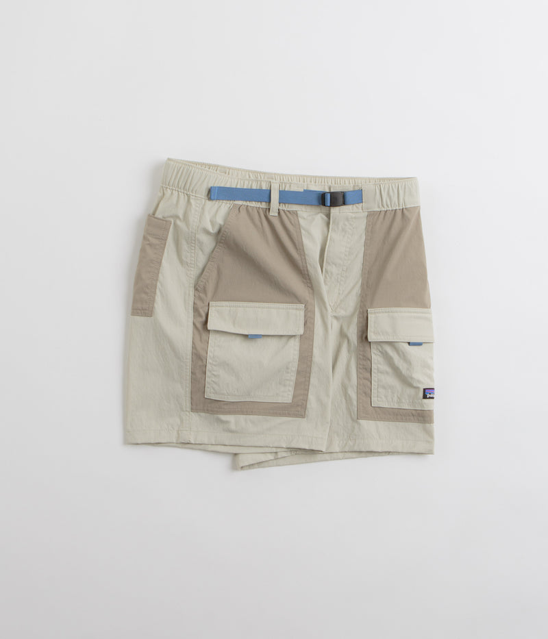Patagonia Outdoor Everyday 6" Shorts in Pelican