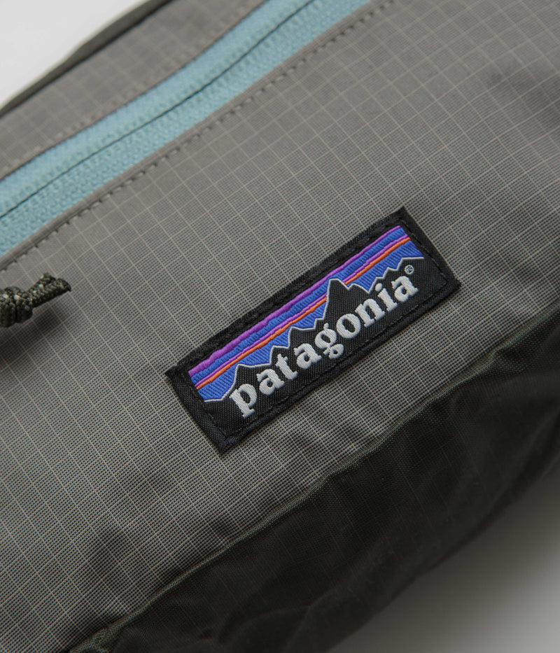 Patagonia Ultralight Black Hole Mini Hip Pack in Pine Needle Green