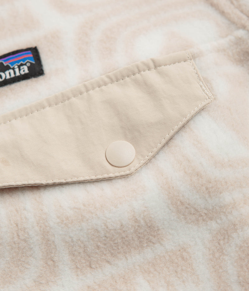 Patagonia Womens Lightweight Synchilla Snap-T Fleece in Flow: Dyno White