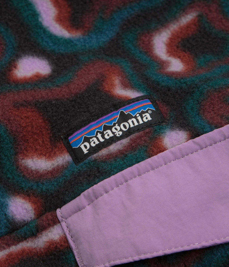 Patagonia Womens Lightweight Synchilla Snap-T Fleece in Soft Spirea: Dried Vanilla