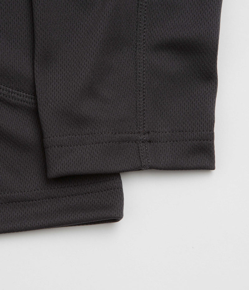 The Trilogy Tapes 3M Winter Running Long Sleeve T-Shirt in Black